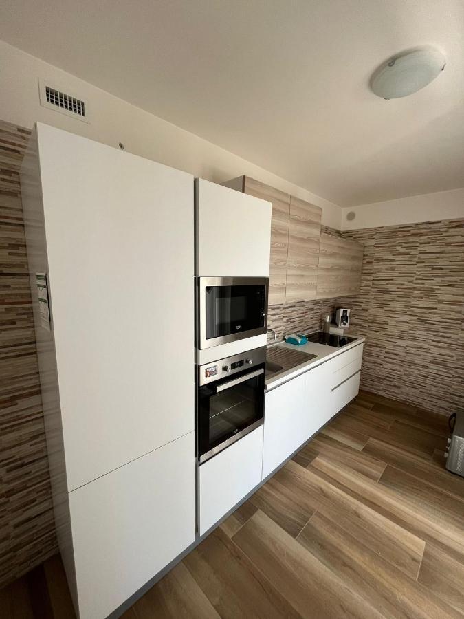 Appartamento Mare Fuori Полиняно а Маре Екстериор снимка